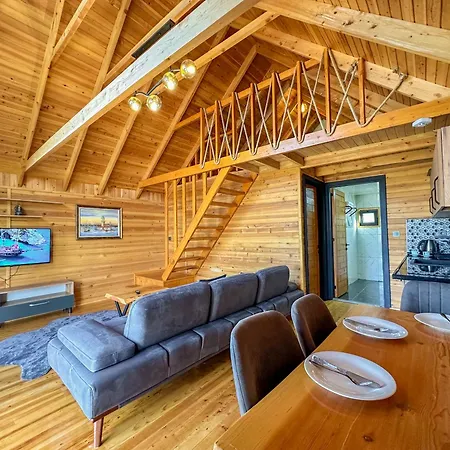 Курортний комплекс Kas Konak Bungalows