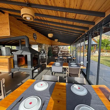 Ośrodek wypoczynkowy Kas Konak Bungalows Kaş