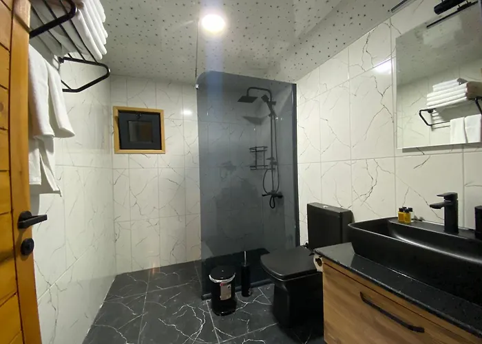 Kas Konak Bungalows אתר נופש